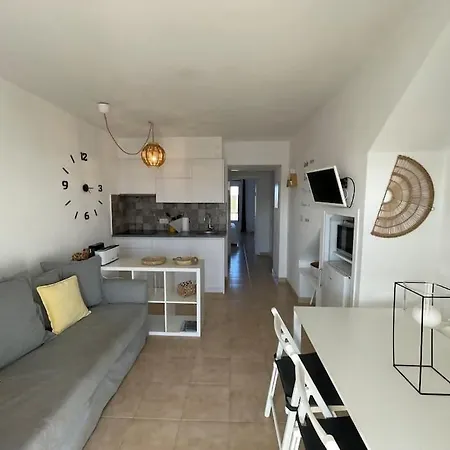 Algaiarens - Apto Con Piscina Y Junto A La Playa Apartment
